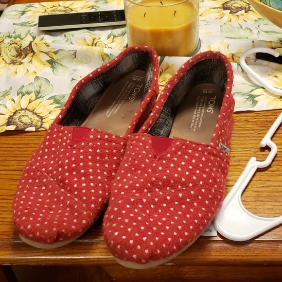 Toms - Picture 1 of 1
